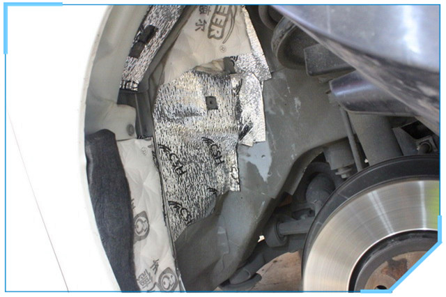 上海音豪汽车音响改装,荣威550隔音条安装