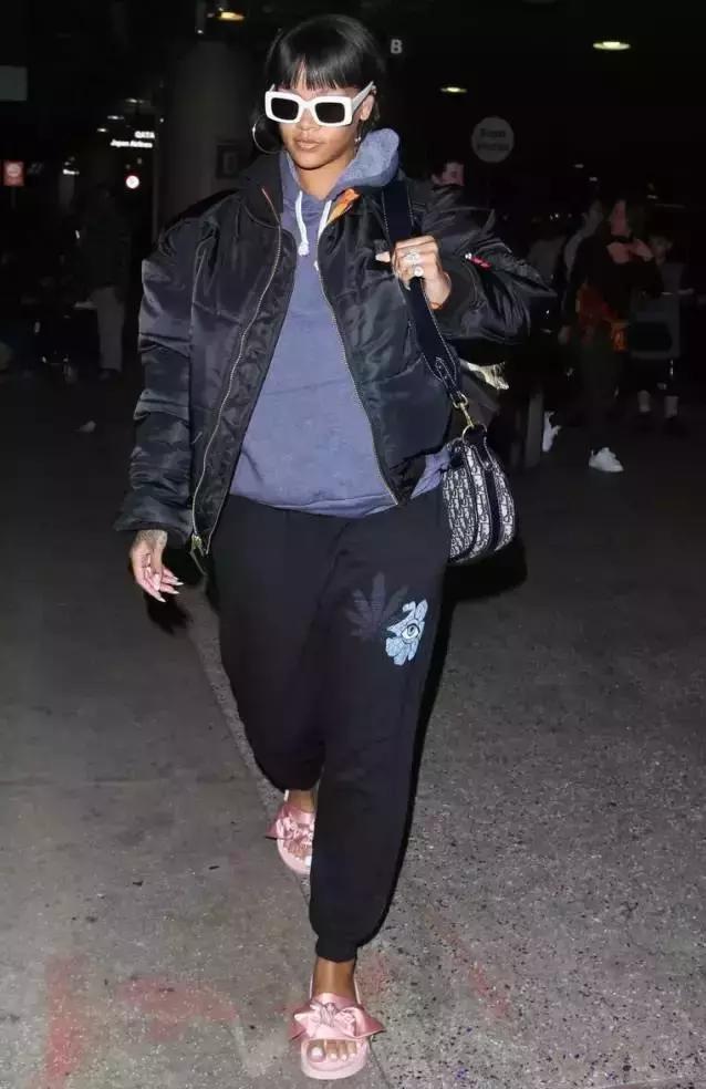 puma蕾哈娜蝴蝶结款2019,puma鞋子黑色蕾哈娜