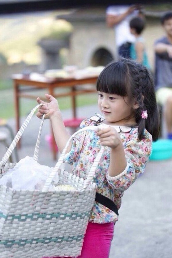 家有儿女森碟女大十八变,11岁森碟长大后图