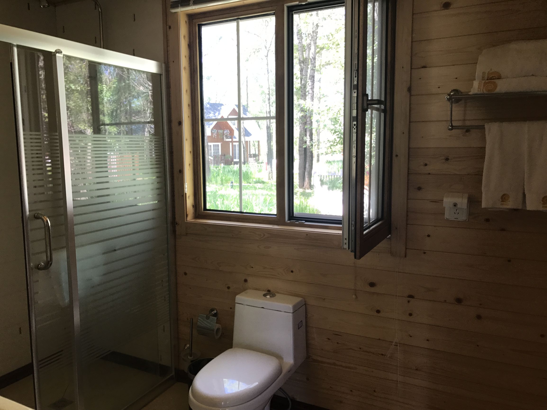 延庆龙湾国际露营公园房车收费,延庆自驾房车营地