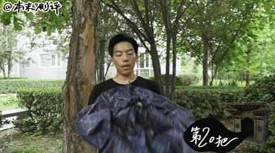 本末测评:晒成狗!教你如何机智挑选防晒伞