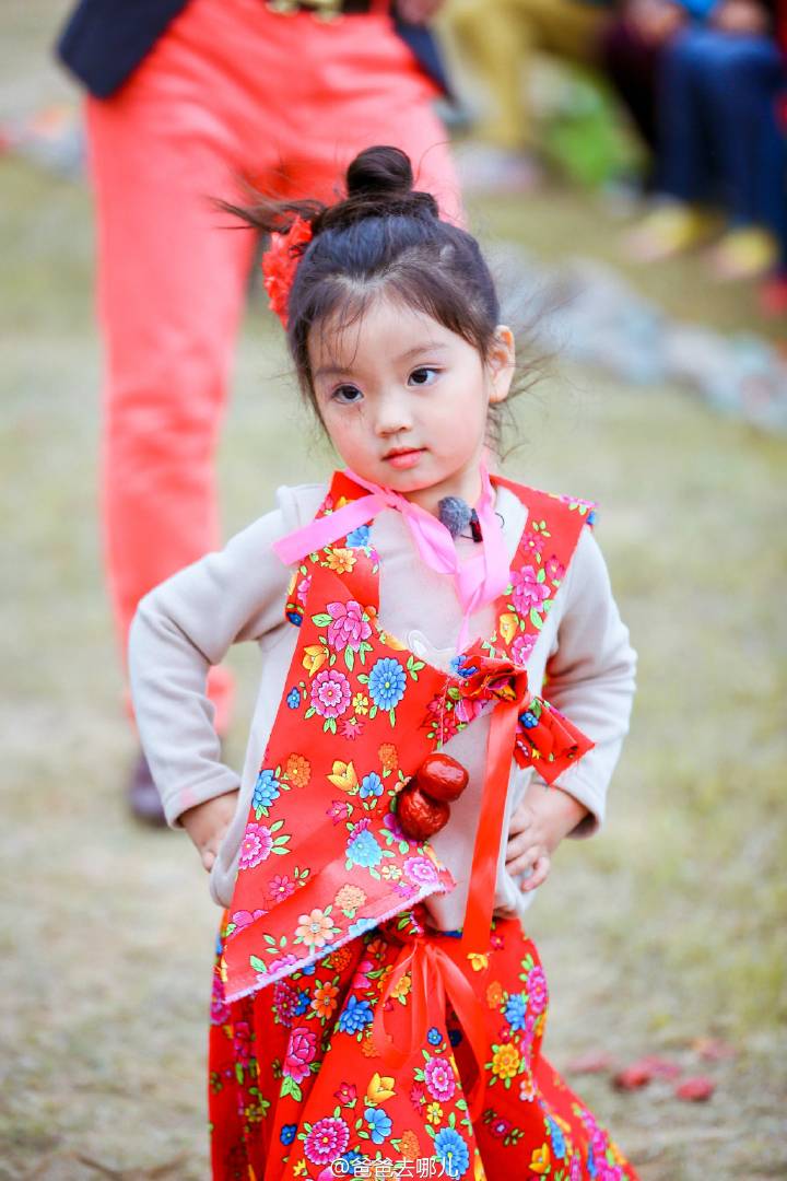 家有儿女森碟女大十八变,11岁森碟长大后图