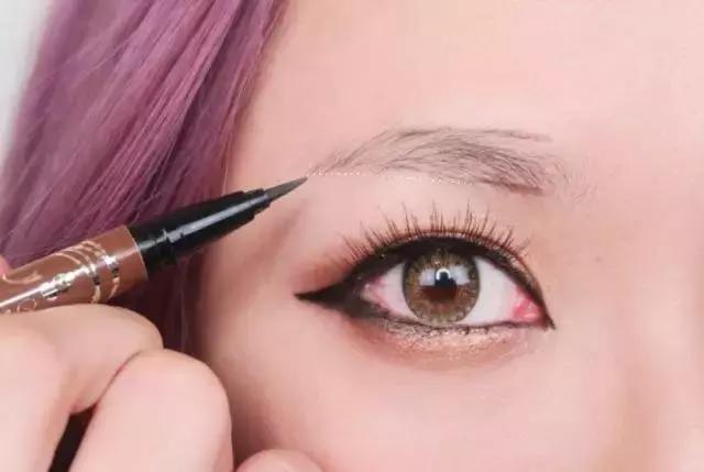 三种方法教你画出自然眉毛,教你画出自然又好看的眉毛和眼线