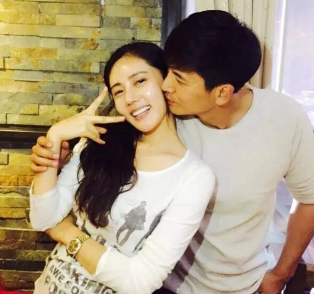 媳妇收到金手镯后问是不是真的，婆婆的反应亮了