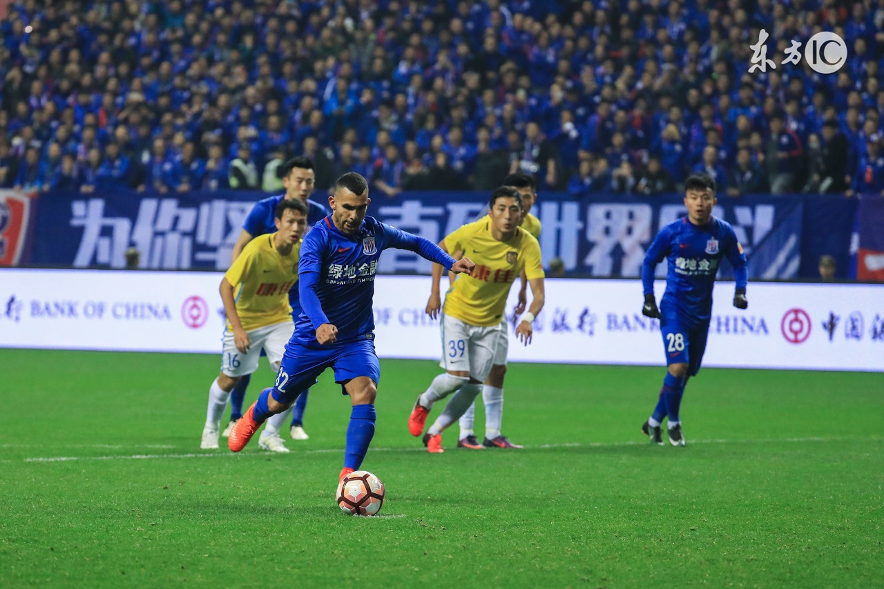 上海申花1:4惨败后场,申花0比6惨败将加速球队引援