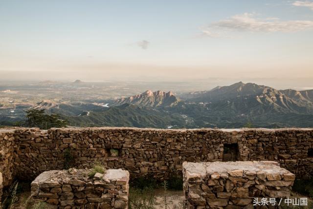 石家庄平山山顶日军碉堡群,太行山战场遗址
