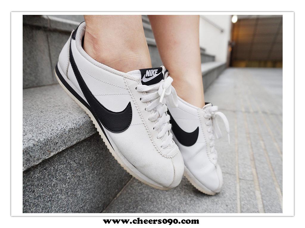 牛仔裤简单高级穿搭,日系复古牛仔直筒裤穿搭