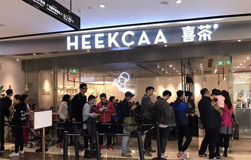 这家餐厅为什么天天客流爆满,网红饼店有多火