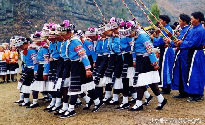 西双版纳少数民族服装,少数民族的服装有哪些