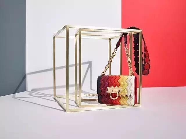 SalvatoreFerragamo｜鞋履界的国王，包包界的皇后