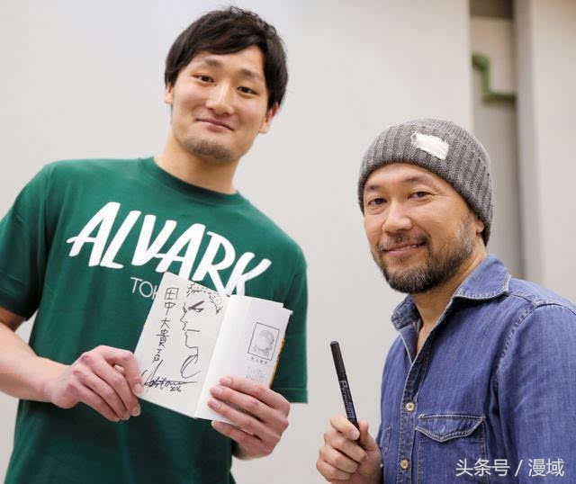 漫域说丨暑期聊经典动画之灌篮高手（上）热血的青春无悔的篮球科普篮球怎样打得经典佳作！