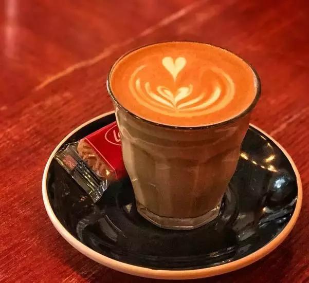 南锣最美胡同,北京南锣鼓巷胡同哪些好吃又便宜