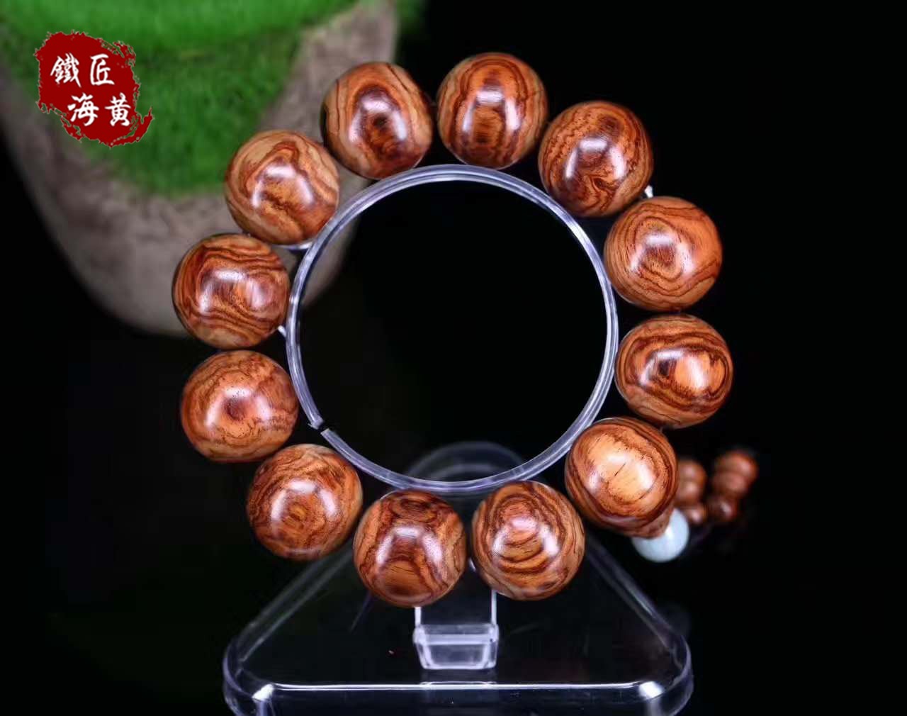 收藏手串有什么好处,脑纹桃核手串有收藏和升值价值吗