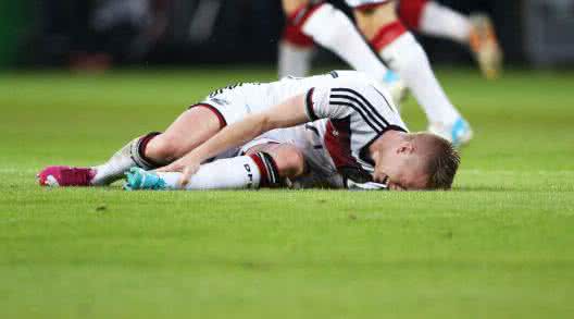 运动导致的膝关节损伤有哪些,膝关节因运动损伤如何快速恢复