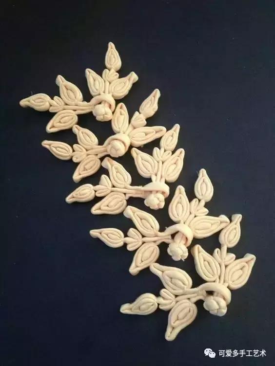 手工盘扣最简单版,用布做盘扣慢动作教程