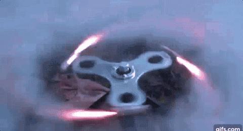 黑科技手指陀螺炫酷,金子打造的指尖陀螺