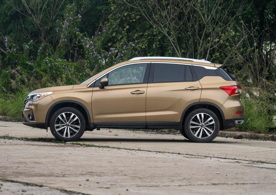 2017款传祺gs4自动豪华智联版配置,17款传祺gs4自动两驱豪华智联