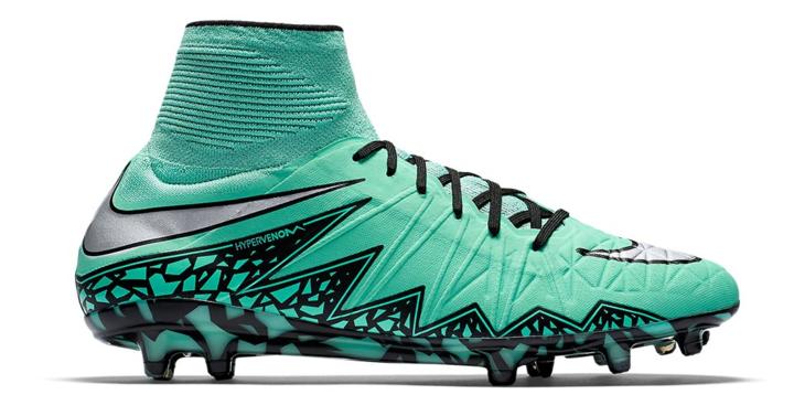 足球大钉鞋推荐前十名,什么足球鞋适合传球