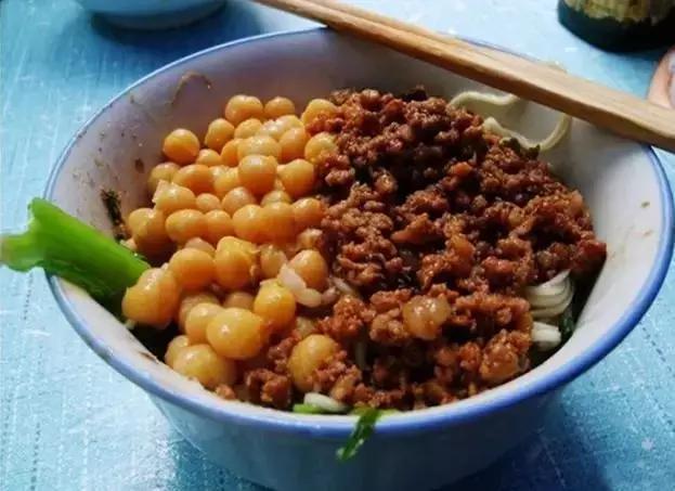 重庆这些人气爆棚却经济实惠的美食，你吃过几个？超全整理赶紧收