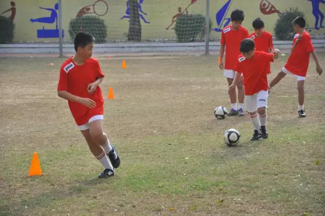 快乐足球成长记录,《快乐足球》