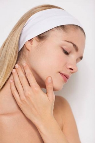 雅漾修红面膜和精华乳,雅漾修红敏感肌免洗舒缓面膜