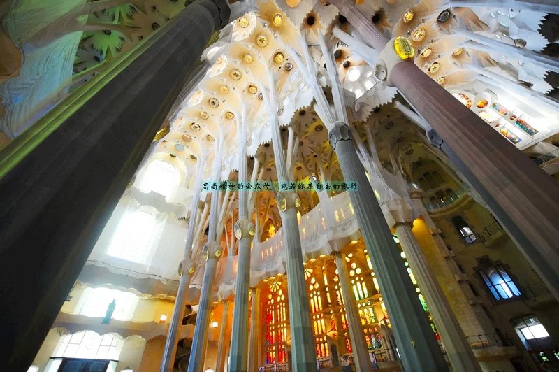 高迪巴塞罗那,高迪巴塞罗那建筑作品