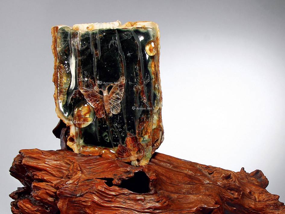 50件大师水晶佳作将要亮相金陵岁月鎏晶东海水晶拍卖会即将开拍