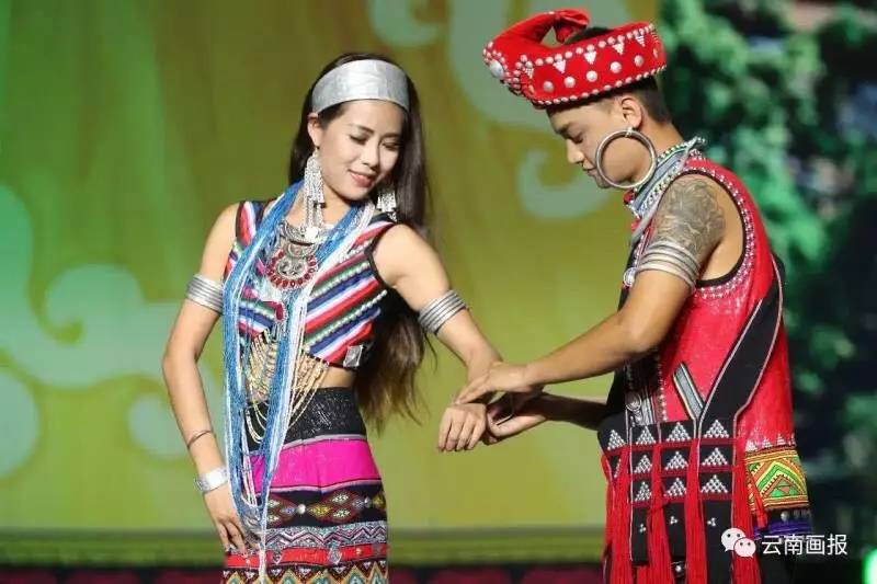 七彩云南彝族赛装节,七彩云南2019民族赛