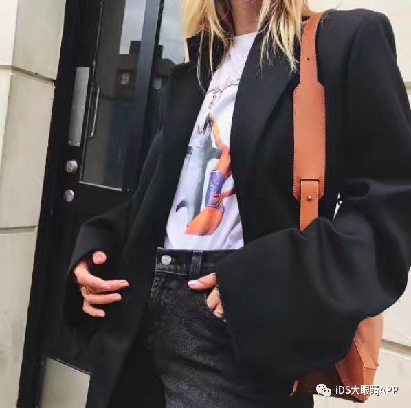 窦靖童周冬雨同款衣服,窦靖童周冬雨合作