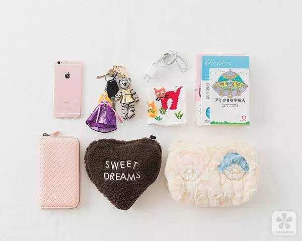 配饰|mina模特包包里的秘密垣内彩未野崎萌香篇