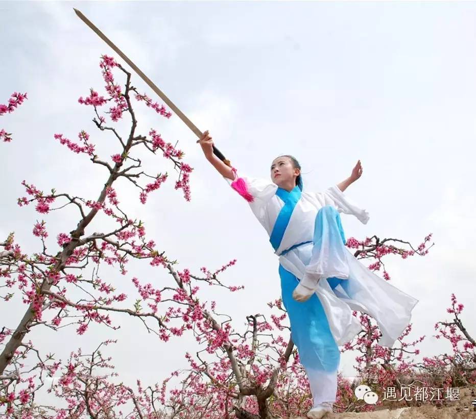 都江堰美景快乐之旅,都江堰特色旅游线路推荐