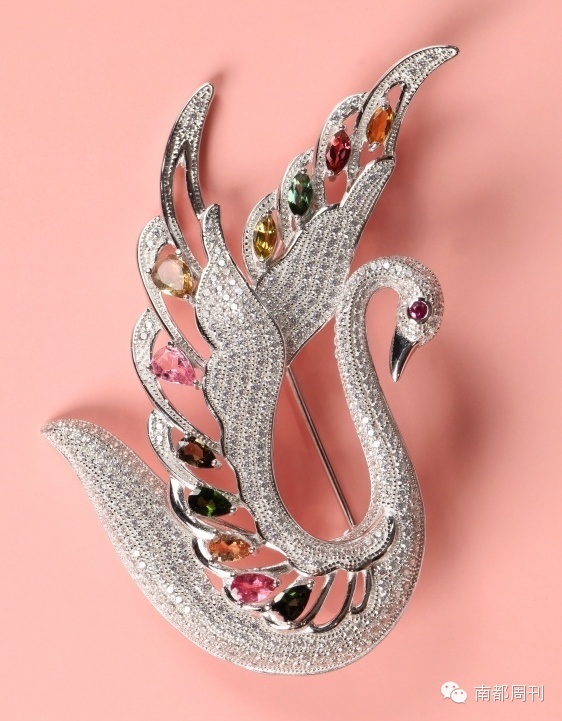 为什么人家送块铁都能博得欢心，而你掏个肾还会被她嫌弃？