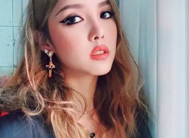 夏日必备元气口红,夏日必备的口红