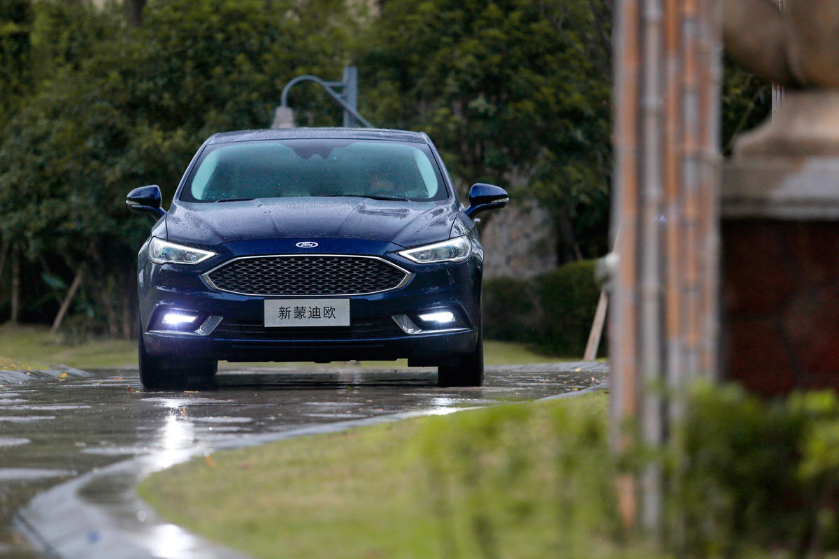 蒙迪欧豪华亮点,福特蒙迪欧最新款高速试驾