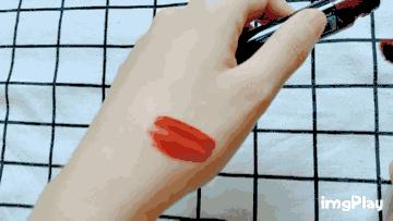 适合夏天的亮色口红测评,夏日必备滋润口红