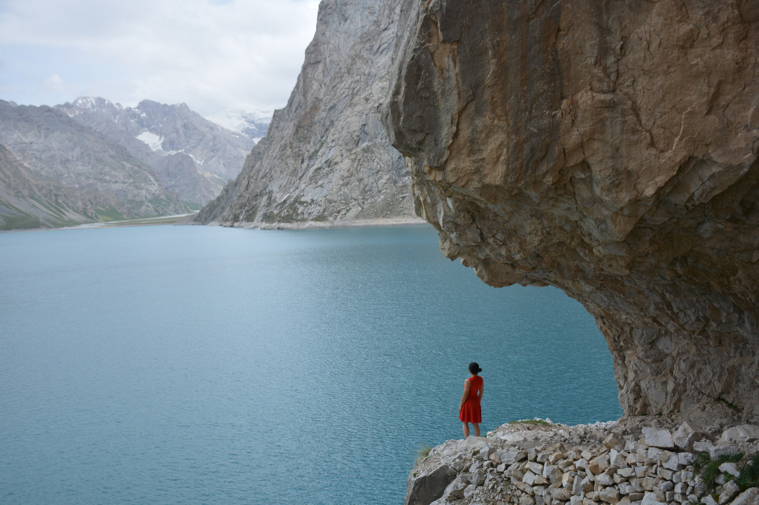 行者无疆-6月乌孙，漂洋过海为圣湖，翻山越岭因初心