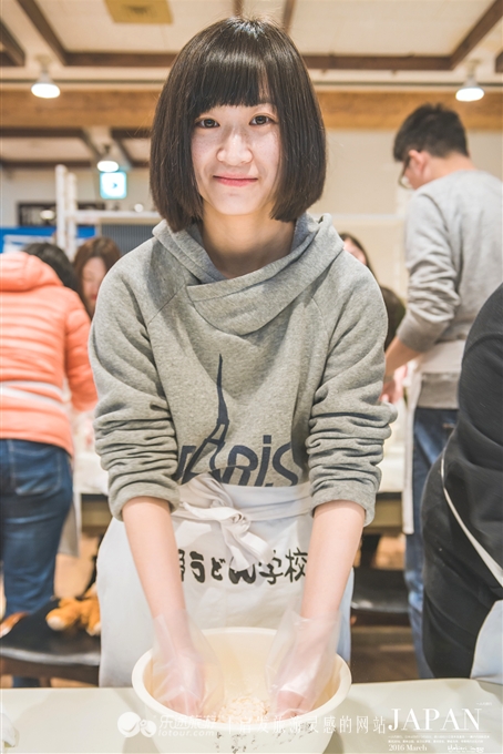 干了这碗泡面,柯南乌冬面