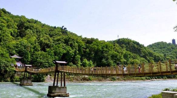 天府舌尖之旅,寻找舌尖上的成都美食