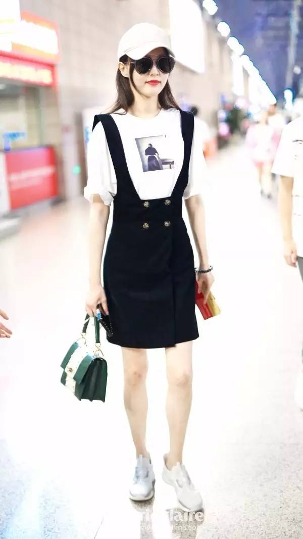 大幂幂的几款高级感穿搭分享,大幂幂的漂亮穿搭