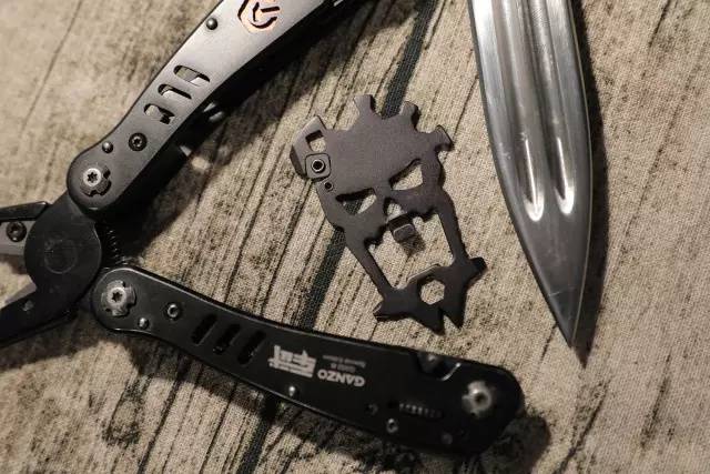 有了这个东西，你家的工具箱就可以扔了！