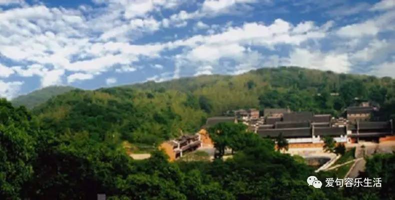 假如句容也有朋友圈，她的故事你一定猜不到……