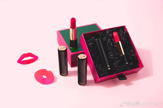 啊！我发现lamer、mac两家的共同点了！