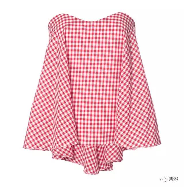 你的一字肩会让你增重10KG?还不是因为没有学习蔡依林的“露一半”穿法!