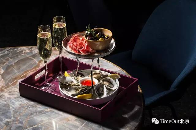 下雨天最适合呆在家的地方,雨天有啥好去处