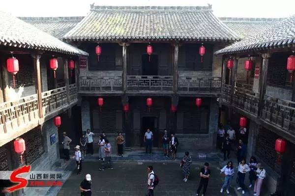 「2017网络媒体晋城行」探访民商巨宅潘家庄园体悟“耕读传家”儒商之风