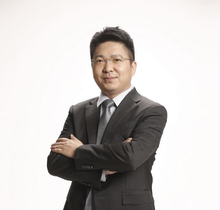 帮三四线城市年轻人开新车去女方家提亲，创业者靠这点子融了1亿