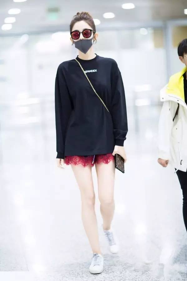 这个秋天流行“长长长长长”，美！炸！了！