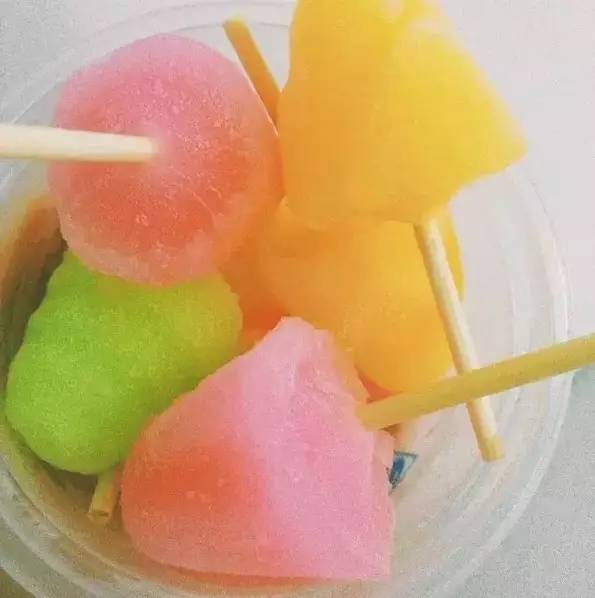 小时候的玉兔雪糕,小时候吃过的像千层雪一样的雪糕