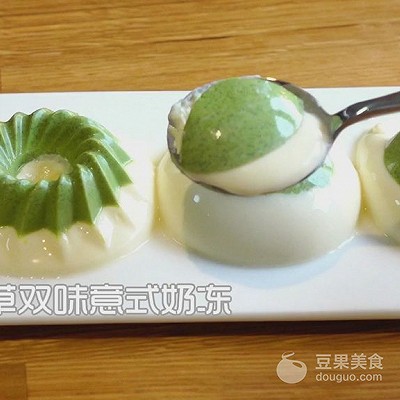 气球布丁葡萄,抹茶布丁奶冻的做法