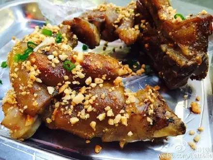 南充吃货最爱的这些公交路线，沿线美食把这条微信都撑爆了！